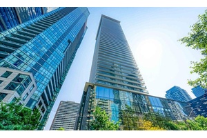 Excellent Location Yonge Bloor, Close to All Amenities, 24 Hrs Security, Very Good Layout.