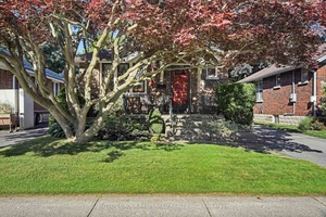 Located on tree lined avenue of single family homes in sought after Old North London.
