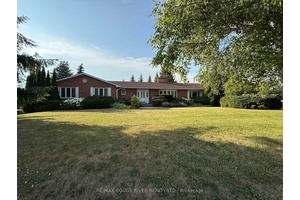 Sited an expansive lot, and surrounded by custom built executive residences, this classic 3 2 bedroom ranch bungalow is located in Castlehill Estates, one of Northumberland Countys most prestigious residential ...