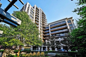Fabulous Fontana Condo located in the heart of downtown Markham with excellent amenities and a prime, convenient location.