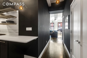 Light Filled Over Sized Loft w 11.