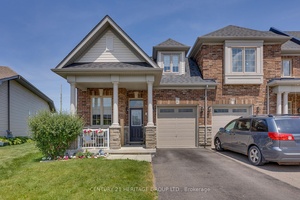 Nestled on the outskirts of the thriving town of Alliston, Kingsmere's Birch End Townhome welcomes you with open arms.