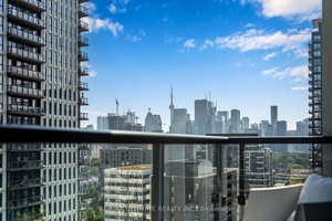 WELCOME TO 170 SUMACH ST, A STANDOUT ADDRESS IN THE HEART OF REGENT PARK !