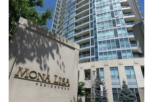 Luxurious Condo At Yonge amp ; Finch 1 Bdrm Den Furnished With All The Essentials.