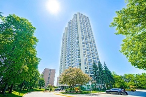 Luxury Ritz Tower stunning large 2 bedrooms den.