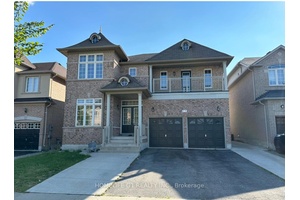 Absolutely Stunning Property A Must See !