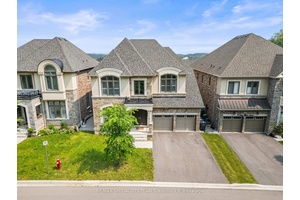 Welcome to 4, 490 sq. ft.