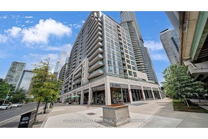Stunning unobstructed view of CN tower amp ; rogers center, Bright amp ; spacious corner unit, 2 bedroom den, den can be used as 3rd.