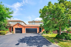 Bright, spacious and perfectly located !