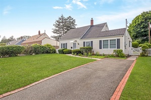 Charming 3 Bedroom Home in Westbury Well maintained and move in ready, this lovely home offers 3 spacious bedrooms and 1 updated bathroom.