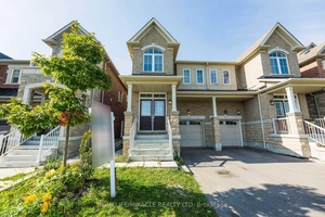 For Lease Stunning 4 Bedroom Semi detached Home In Prime Brampton Location !