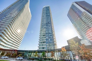 Welcome To This 2 Br amp ; 2 Bath Luxurious Condo In The Upscale Bayview Village.