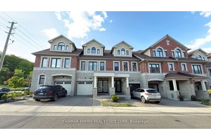 Spotless and like new, largest freehold townhome in this complex !