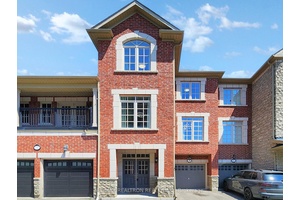 Welcome To Refining Living in the Heart of Prestigious Richmond Hill.