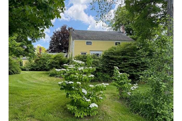 Early Country farmhouse that grew