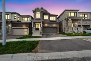 Just 1 Year New Over 2, 500 Sq Ft 6 Bed Potential Prime South Barrie Location Welcome to this stunning, new home offering 2, 569 sq ft of beautifully designed ...