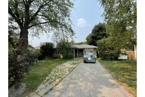 Spacious, well maintained bungalow in a quiet, family friendly neighborhood, steps to Bayview Secondary School.