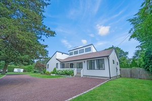 Nestled on a private street, this exquisite 3 bedroom, 2 bathroom Hamptons retreat offers the perfect blend of luxury and comfort.