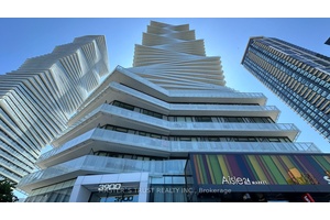 SQ1 Gemstone Upgraded 2Bed 1Media 2Bath 1Parking 1 Locker.