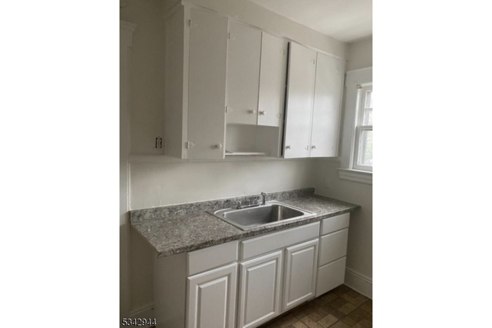 2nd Fl Kitchen