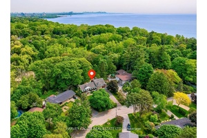 Prestigious Rattray Marsh, Multi Generational Home in Lorne Park School District, Ravine Lot, Pool, over 6, 000 Sq.