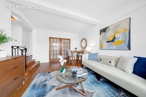 Charming Chelsea 1 Bed with Skyline Views of the Empire State amp ; Hudson Yards.