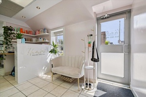 Great Opportunity to Lease This Fully Renovated Hair Salon on Busy Upper James Street.