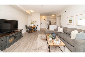 Welcome To Bear Creek Ridge Where Modern Elegance Meets Classic Comfort In The Heart Of Desirable South Barrie.