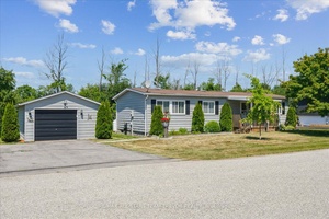 Welcome to 10 Hummingbird Circle Adult Lifestyle Living at Its Best.