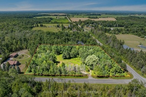 Top 5 Reasons You Will Love This Property 1 Experience rural serenity and city convenience with this property's peaceful ambiance and easy access to Barrie for work, shopping, or dining ...