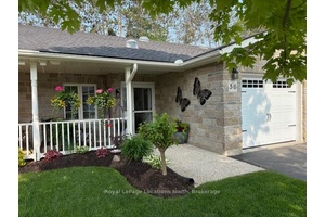 Beautiful All brick Townhouse bungalow in Country Meadows age 55 Retirement Community.
