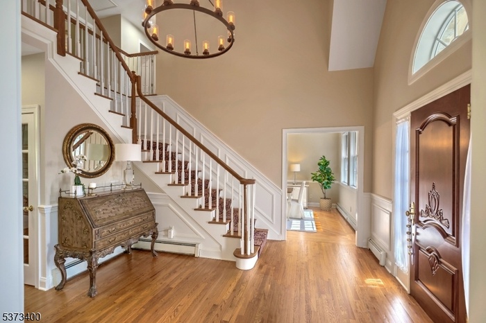 Two story Foyer