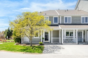 Welcome to an exceptional opportunity in the highly desirable Cranberry Surf community perfect as a turnkey seasonal rental or low maintenance personal retreat.