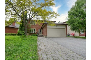 A beautifully detached family home nestled in a highly sought after neighbourhood, just moments from the serene lake, top rated schools, a hospital, a college, and convenient access to Highway ...