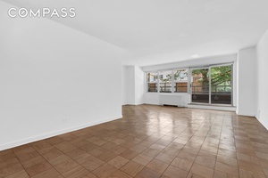Don't miss this Extra Large Alcove Studio with your very own HUGE BALCONY in an ideal Upper East Side location.