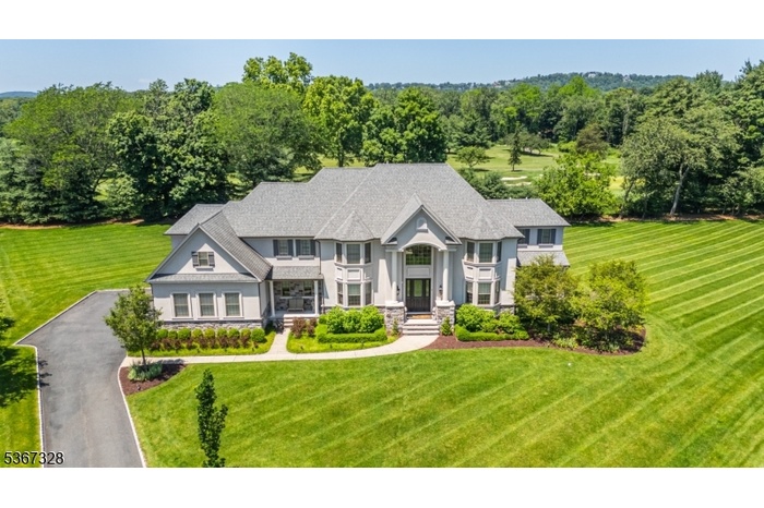 Luxury Living!