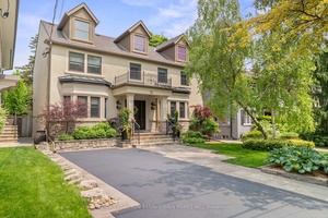 Welcome To 72 Teddington Park Ave, An Exceptional Residence In The Heart Of Toronto's Prestigious Teddington Park Neighborhood, Just Steps From The Renowned Rosedale Golf And Country Club And Yonge ...