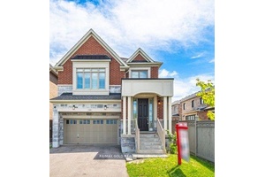 Aprx 2900 Sq FT ! ! Built In 2017.