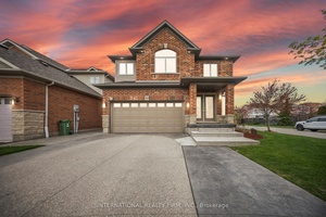 Welcome to 108 Great Oak Trail, Binbrook a stunning corner lot home offering over 3, 000 sqft of beautifully finished living space, perfect for families who value style, space, and ...