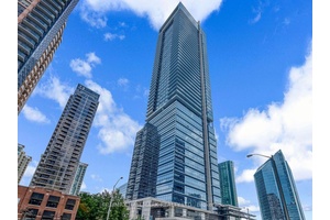 Welcome to 5 Sheppard Ave East !