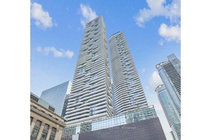 Luxury living at The Harbour Plaza built by Menkes !