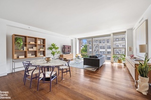 Welcome to the Chelsea Enclave, a collection of 53 bespoke apartments located in the heart of the west chelsea gallery district.