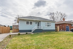 Enjoy the feel of country living with the convenience of city amenities in this spacious 4 bedroom, 2bathroom home.