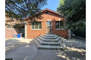 South facing whole brick ranch house in Bayside, near transportation, school, supermarket.
