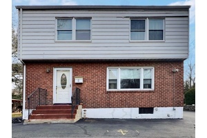 Welcome to 12 Bryn Mawr Pkwy, a charming single family home nestled in the desirable Cedar Knolls neighborhood of Bronxville.