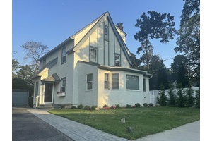Welcome to the most charming colonial nestled on the end of a private dead end street in the most sort after Harvard section of Rockville Centre.