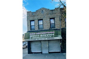 Unique Investment Opportunity in East Flatbush, Brooklyn Welcome to an exceptional income generating property nestled in the heart of East Flatbush, Brooklyn.