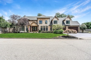 Tucked away on one of Blue Point s most private and peaceful lanes, this timeless 5200 sq ft cedar shake colonial captures the elegance and ease of a Hamptons estate.