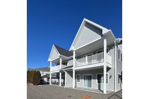 34 Marina Drive ! ! It has finally arrived and proudly offered at 499, 000.