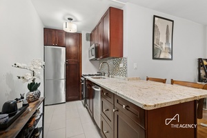 Welcome to this beautifully renovated move in ready one bedroom, one bathroom home at The Leslie House.